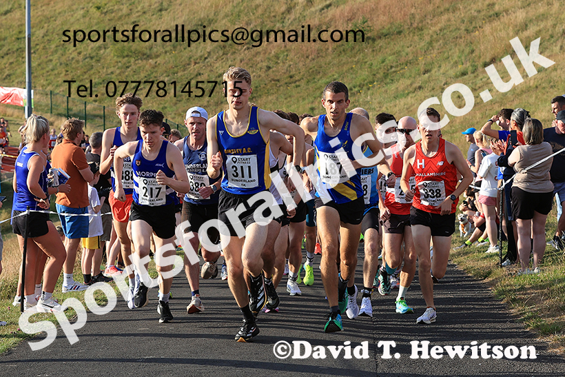 Senior Mens 2025 Sunderland 5k, Silksworth, Sunderland. Photo: David T. Hewitson/Sports for All Pics